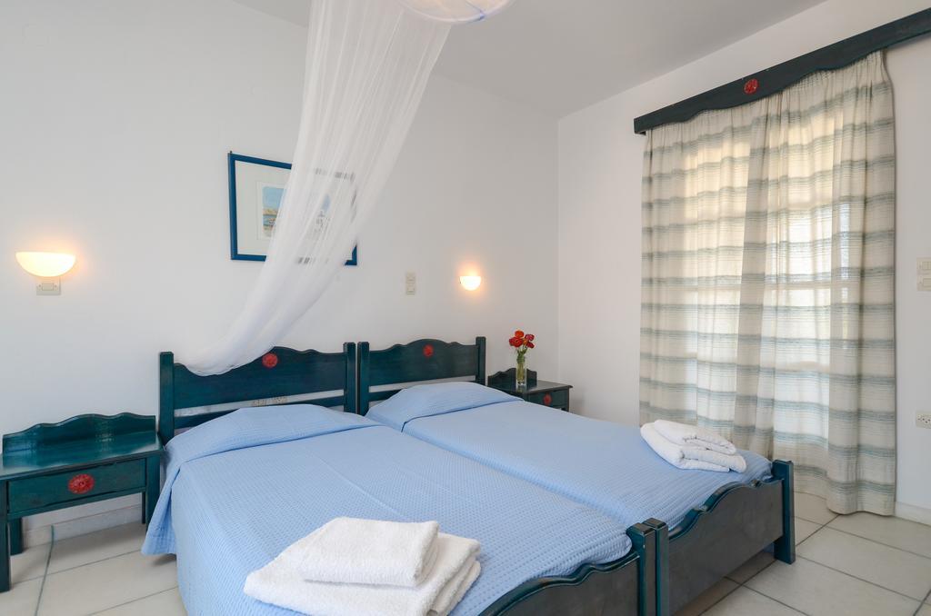 Victoria Studios & Apartments Mikri Vigla Extérieur photo