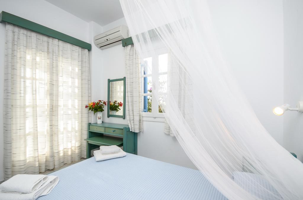 Victoria Studios & Apartments Mikri Vigla Extérieur photo