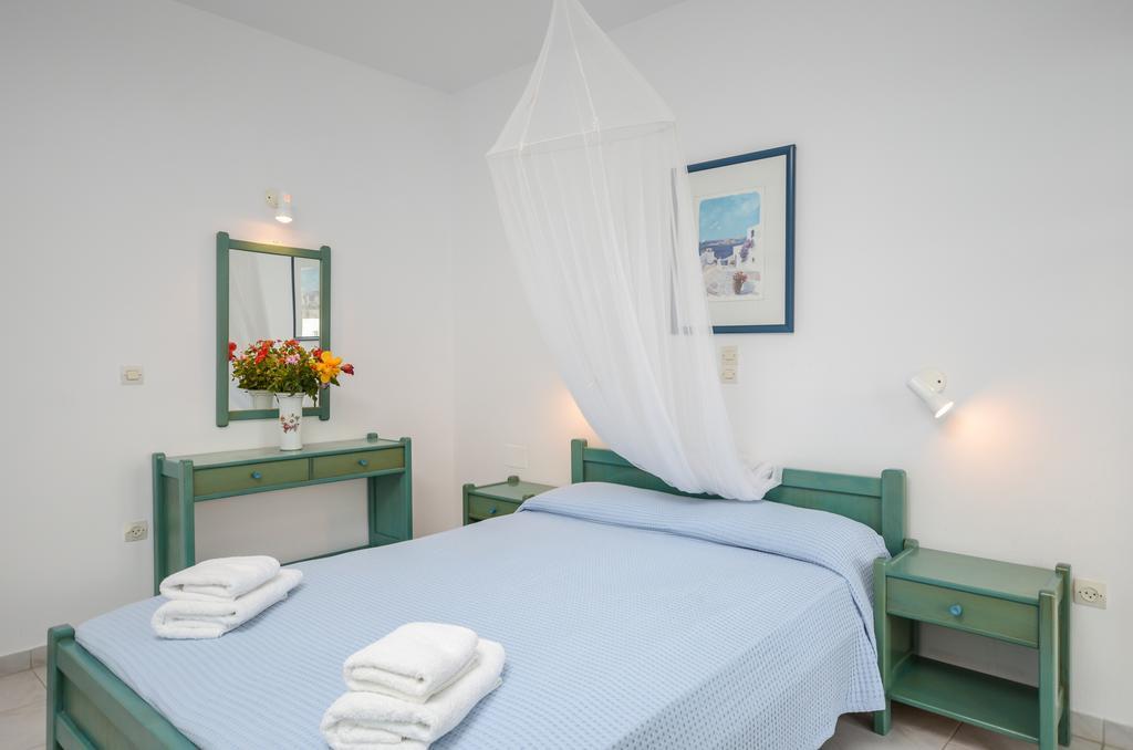 Victoria Studios & Apartments Mikri Vigla Extérieur photo
