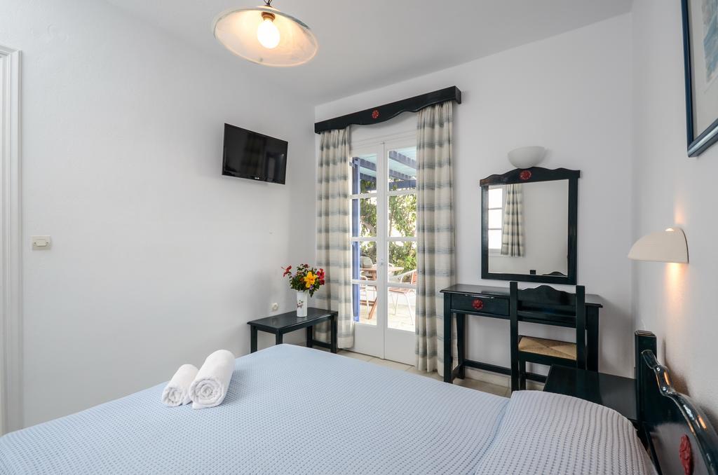 Victoria Studios & Apartments Mikri Vigla Extérieur photo