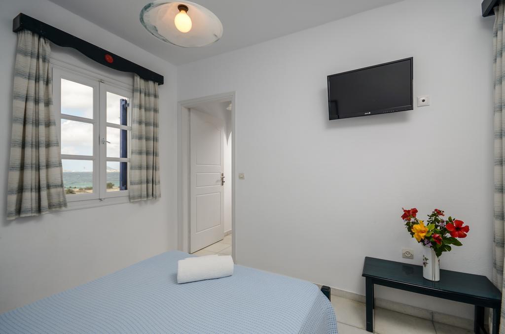 Victoria Studios & Apartments Mikri Vigla Extérieur photo